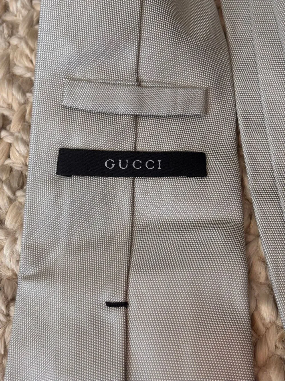 Gucci excellent from